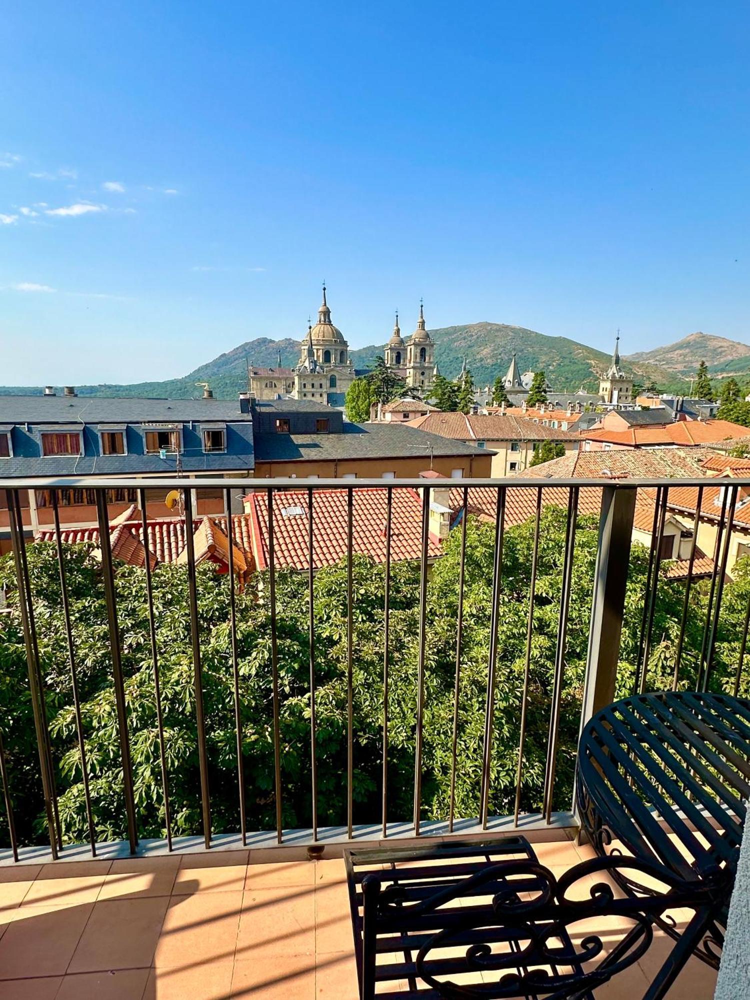 San Lorenzo Suites San Lorenzo de El Escorial Ngoại thất bức ảnh